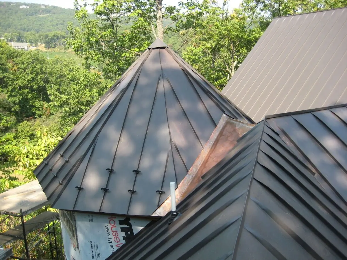 Professional Roof Tarp Installation by Craftsman Roofing in Brand Park